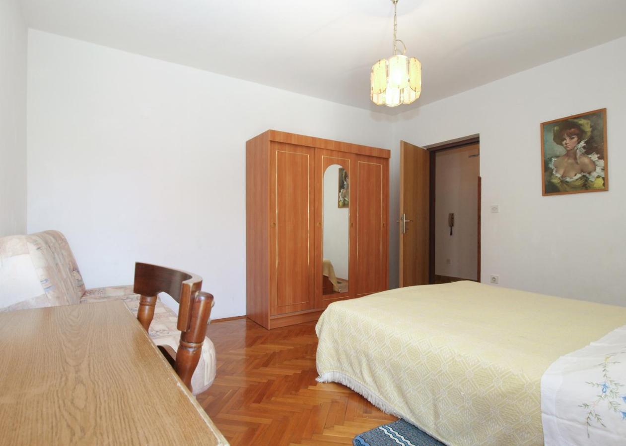 Apartments Evelina 1057 Pjescana Uvala Esterno foto